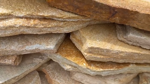 Плитняк златолит жёлтый золотистый для отмостки купить в Республике Марий Эл