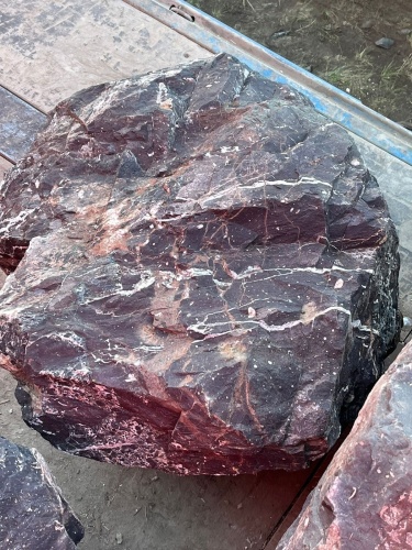 Камни для ландшафтного дизайна красно-фиолетовые 10-60 килограмм купить в Республике Марий Эл