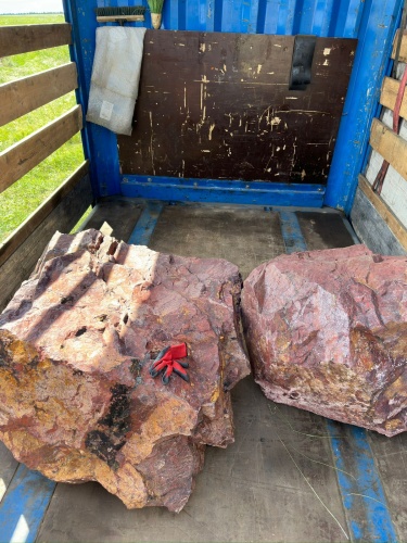 Ландшафтные глыбы красно-фиолетовые 200-1000 килограмм купить в Республике Марий Эл