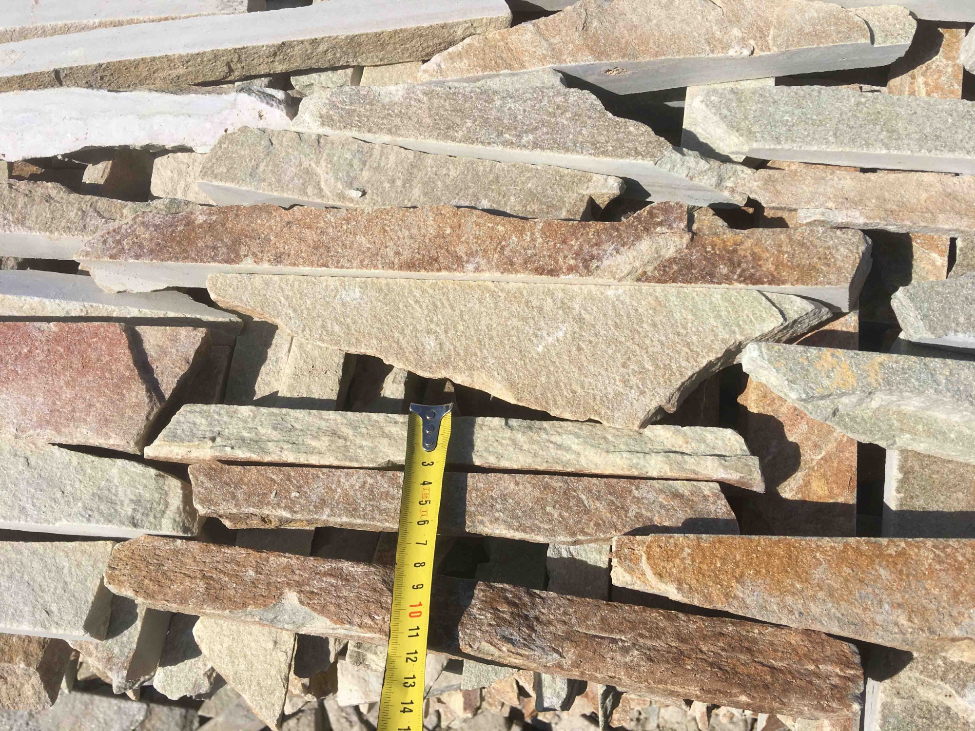 Горбушка златолит золотистый для облицовки купить в Республике Марий Эл