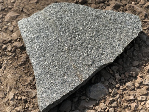 Плитняк златолит Уральский для цоколя, отмостки купить в Республике Марий Эл