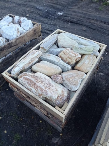 Златолит жёлтый, жёлто-зелёный глыбки и валуны для ланшафтного дизайна купить в Республике Марий Эл