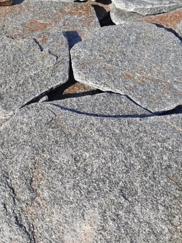 Златолит серебристый галтованный для лестниц купить в Республике Марий Эл