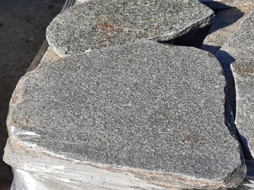 Златолит серебристый галтованный для лестниц купить в Республике Марий Эл